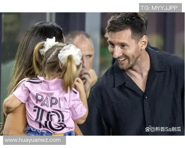 足球球星送内裤事件背后真相揭秘是谁送的并引发关注